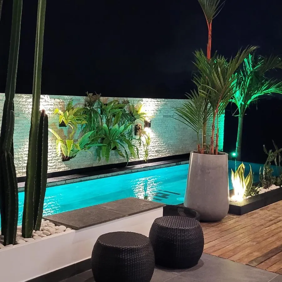 Villa Mimpi Bali جيمباران إندونيسيا